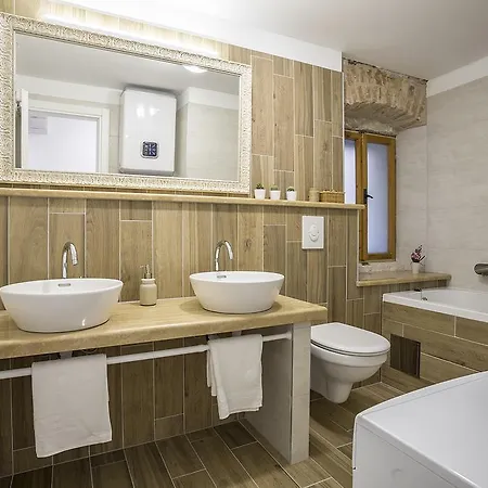 Palace וילה ספליט